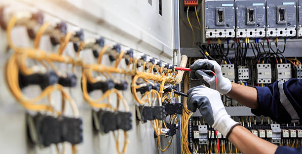 Professional Electrician technician working in Birch Bay, WA